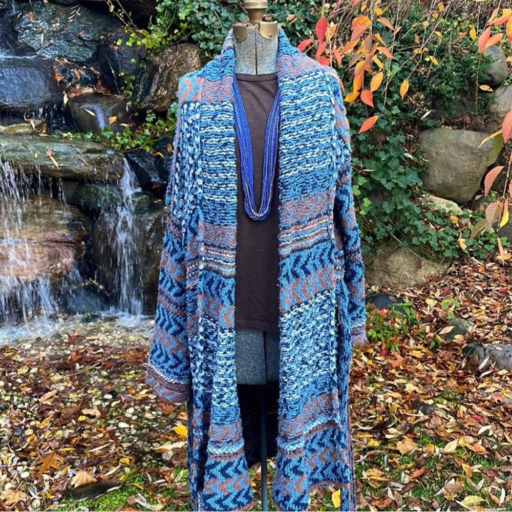 FREE PEOPLE LONG PRINTED KNIT CARDIGAN SWEATER - M - NWT ! 💙🤎